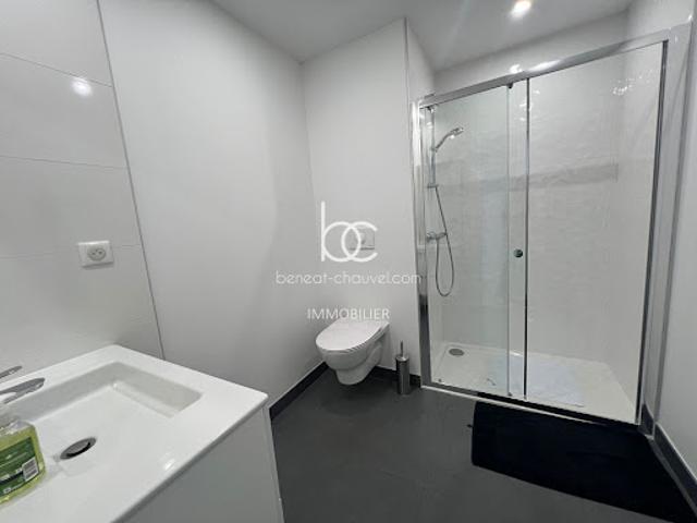 Vente Appartement 1 pièce 32.99 m2 Vannes