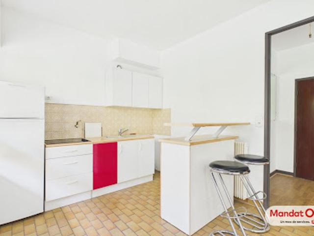Vente Appartement 1 pièce 32.9 m2 Reims