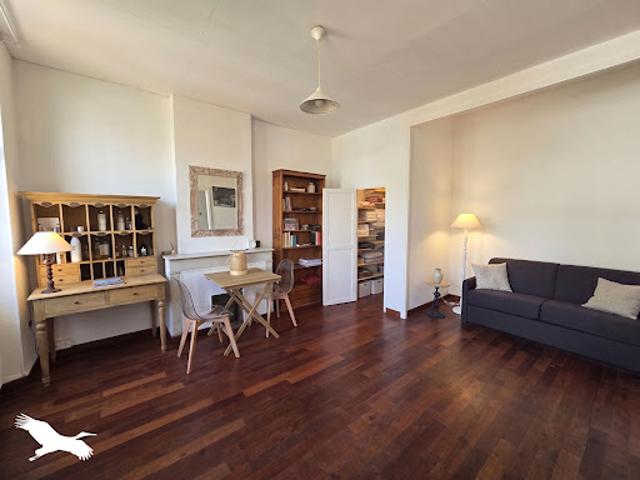Vente Appartement 1 pièce 33 m2 Marseille 1er