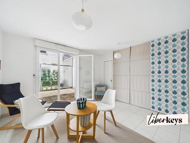 Vente Appartement 1 pièce 33 m2 Nantes