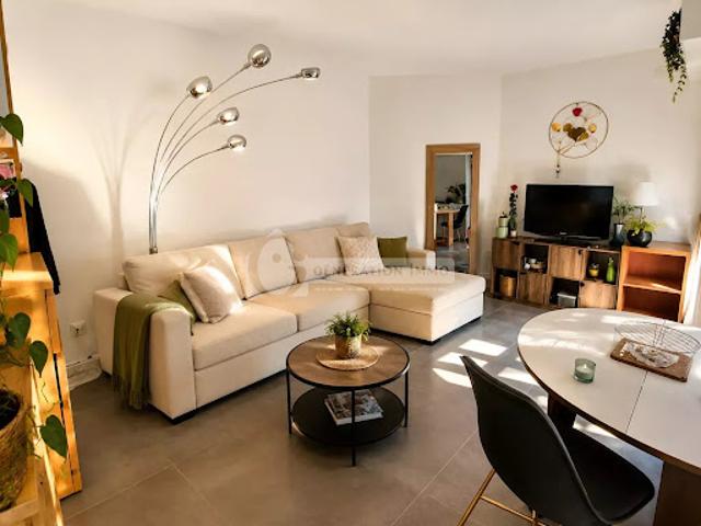 Vente Appartement 1 pièce 33 m2 Les Baux de Provence