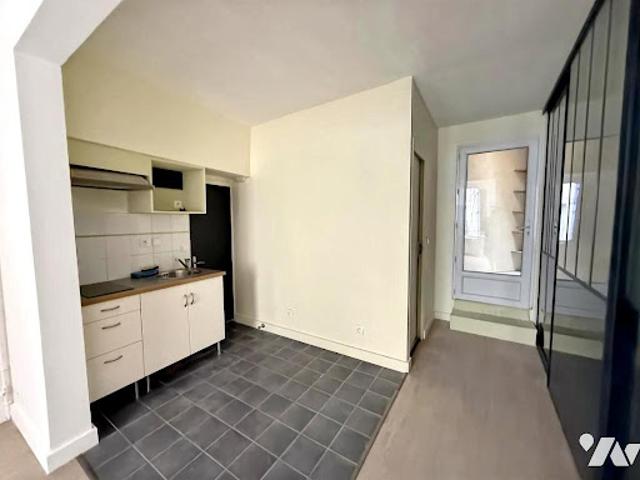 Vente Appartement 1 pièce 33 m2 Paris 15ème