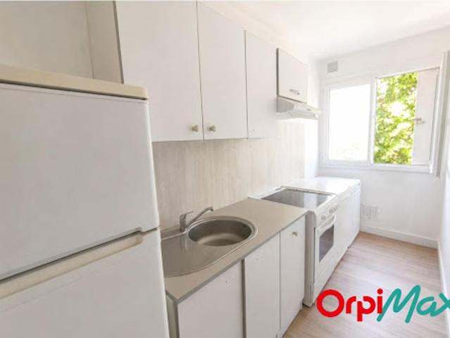 Vente Appartement 1 pièce 33 m2 Royan