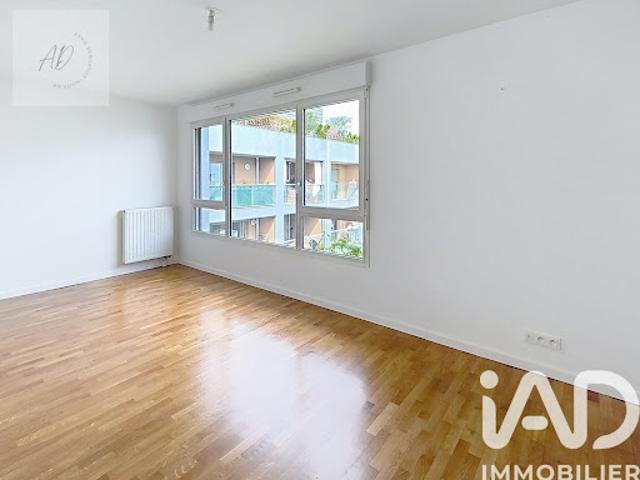 Vente Appartement 1 pièce 33 m2 Velizy villacoublay