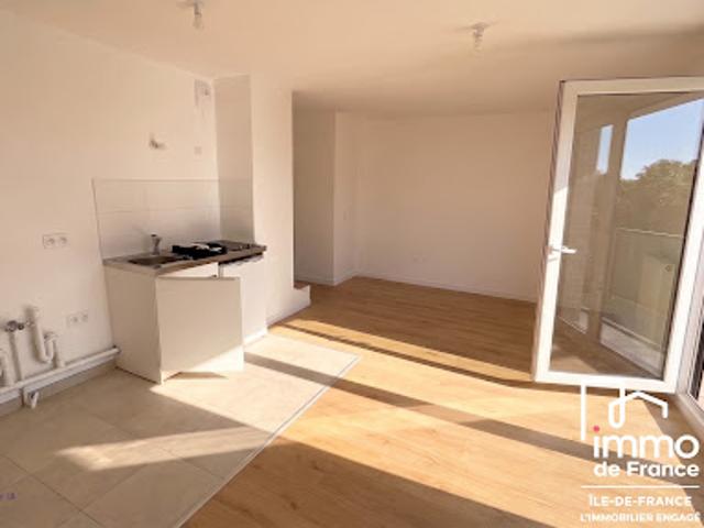 Vente Appartement 1 pièce 33.77 m2 Gagny