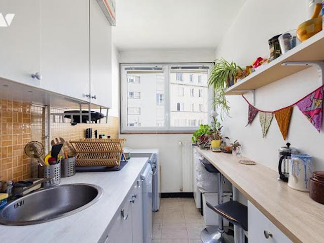 Vente Appartement 1 pièce 33.99 m2 Paris 19ème