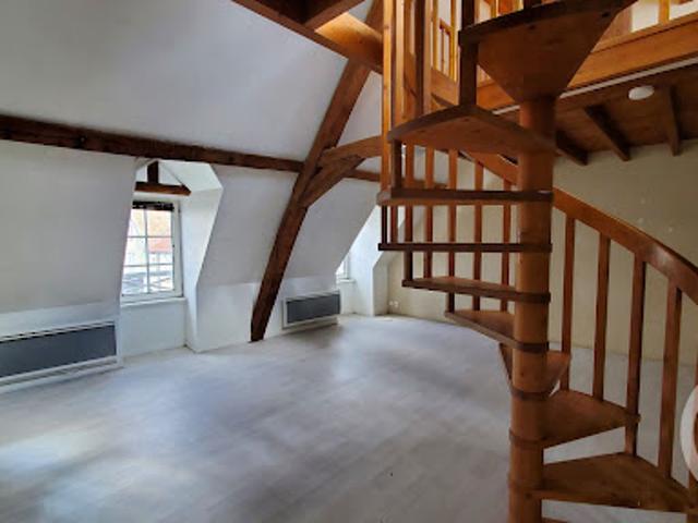 Vente Appartement 1 pièce 41 m2 Etampes