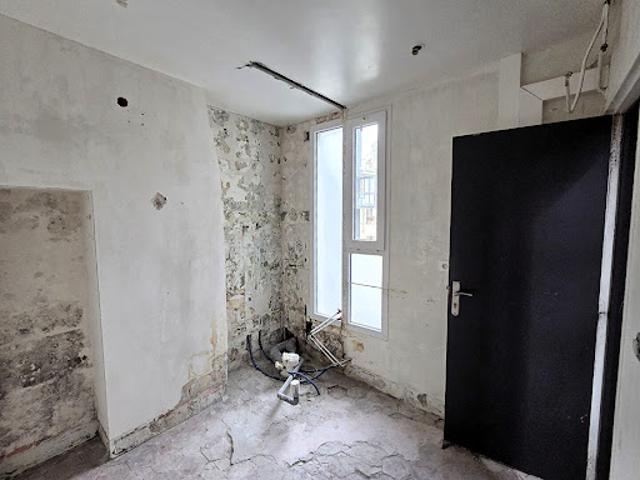 Vente Appartement 1 pièce 6.1 m2 Paris 20ème