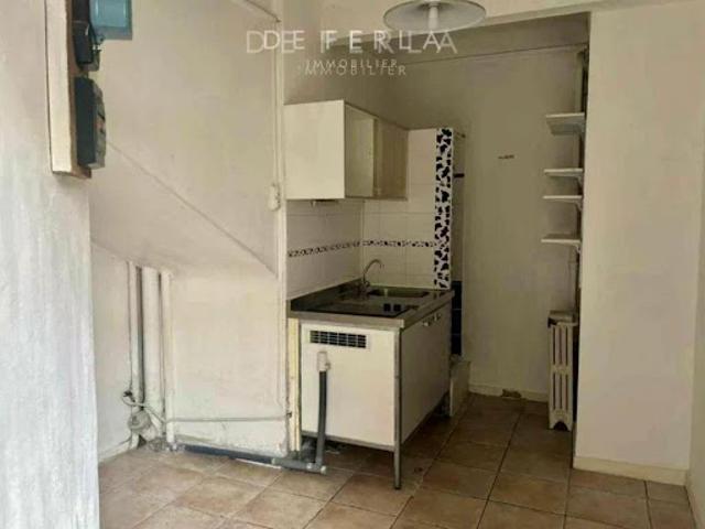 Vente Appartement 1 pièce 7.52 m2 Paris 15ème