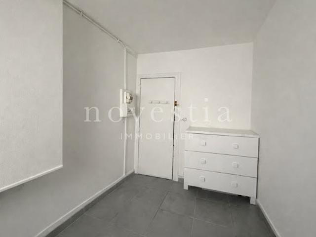 Vente Appartement 1 pièce 7.5 m2 Paris 11ème