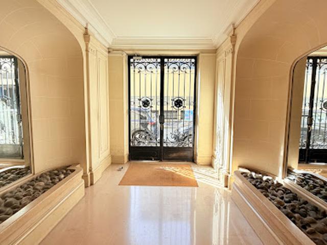 Vente Appartement 1 pièce 7 m2 Paris 17ème