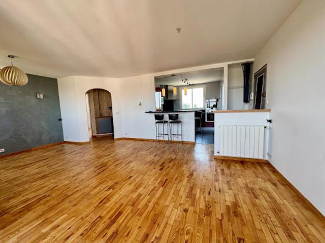 Vente Appartement 1 pièce 84.5 m2 Pau