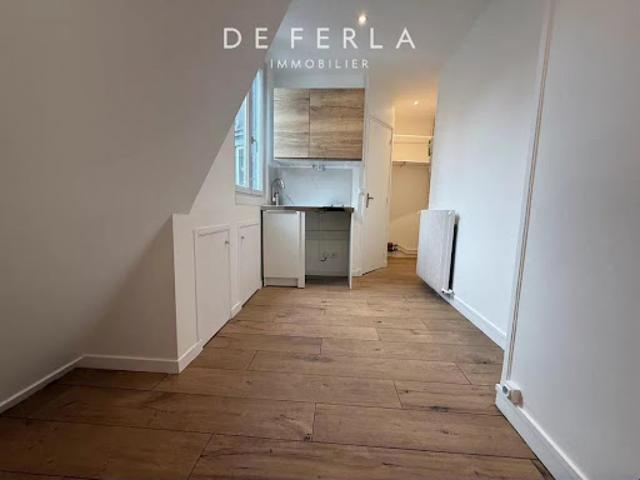 Vente Appartement 1 pièce 8.52 m2 Paris 7ème