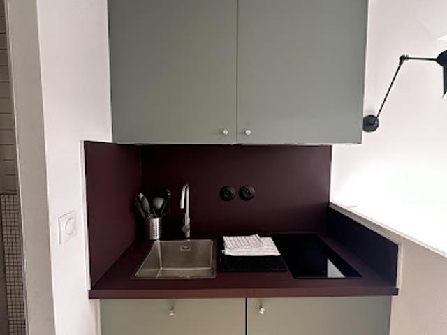 Vente Appartement 1 pièce 9.75 m2 Paris 16ème