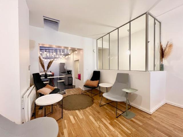 Vente Appartement 200 m2 Paris 18ème