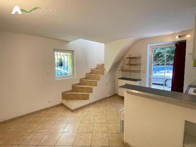 Vente Appartement 0 pièces 25 m2 Pertuis