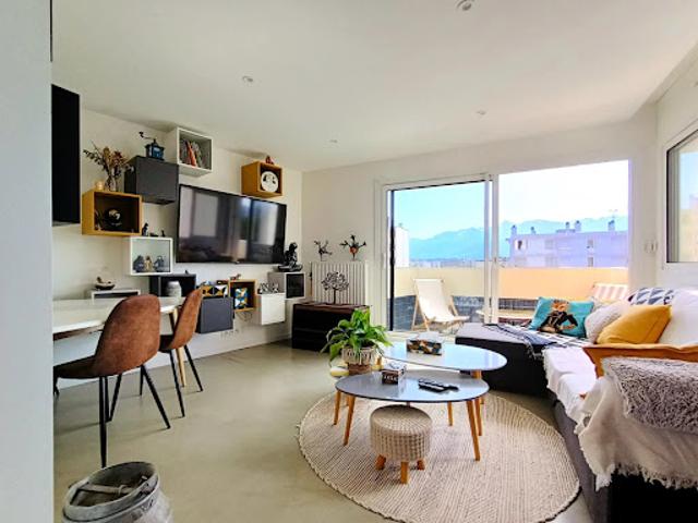 Vente Appartement 2 pièces 43.54 m2 Grenoble