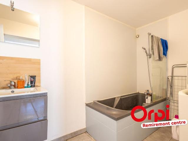 Vente Appartement 2 pièces 43.56 m2 Remiremont