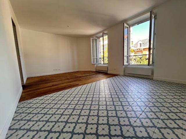 Vente Appartement 2 pièces 43.5 m2 La Varenne Saint Hilaire