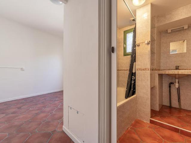 Vente Appartement 2 pièces 43.68 m2 Assas