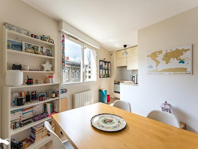 Vente Appartement 2 pièces 43 m2 Bordeaux