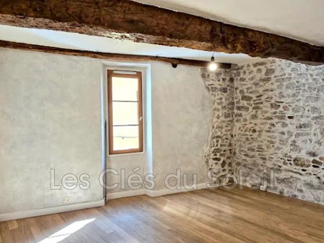 Vente Appartement 2 pièces 43 m2 Hyeres