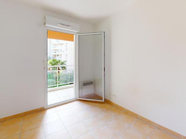Vente Appartement 2 pièces 43 m2 Hyeres