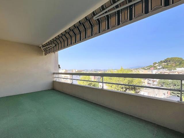 Vente Appartement 2 pièces 43 m2 Saint Laurent du Var