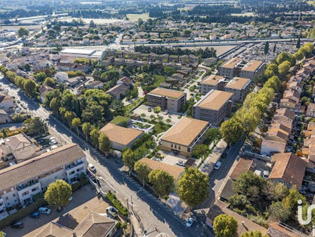 Vente Appartement 2 pièces 43 m2 Sénas