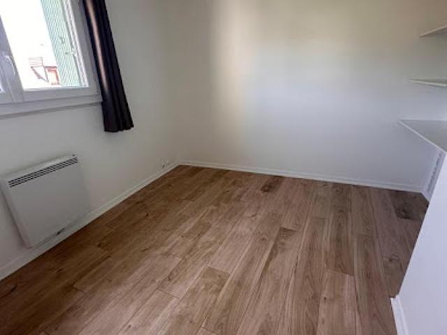 Vente Appartement 2 pièces 41.5 m2 Saint Maurice Montcouronne