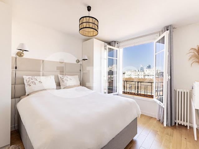 Vente Appartement 2 pièces 41 m2 Courbevoie