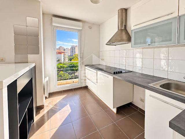 Vente Appartement 2 pièces 42.5 m2 Marseille 13ème