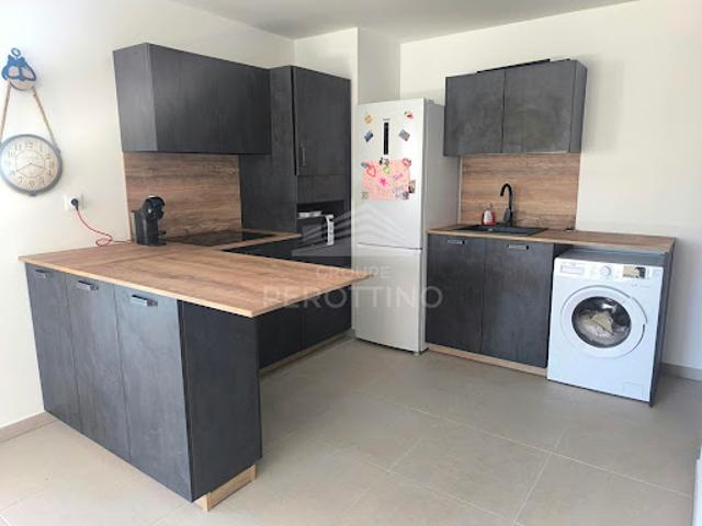 Vente Appartement 2 pièces 42 m2 Trets