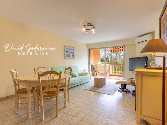 Vente Appartement 2 pièces 47.4 m2 Saint raphael