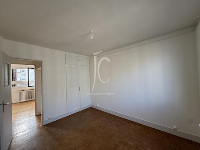 Vente Appartement 2 pièces 47.5 m2 Paris 15ème