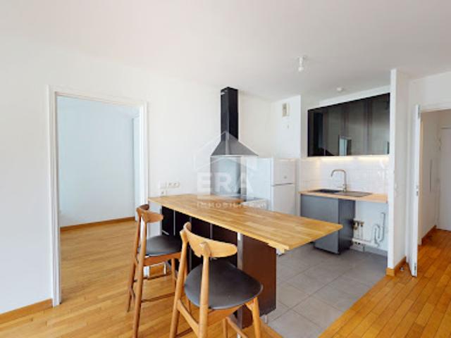 Vente Appartement 2 pièces 47.5 m2 Paris 19ème
