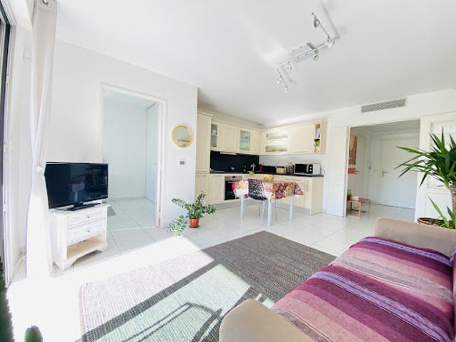 Vente Appartement 2 pièces 47.13 m2 Biot