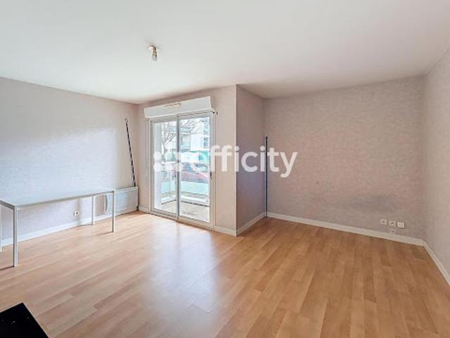 Vente Appartement 2 pièces 47 m2 Tours