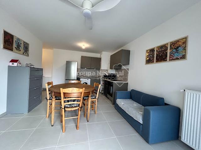 Vente Appartement 2 pièces 44.55 m2 Saint Etienne du Grès