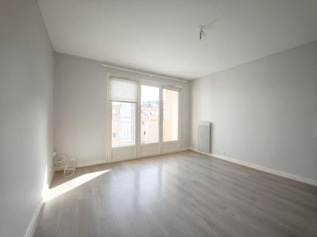 Vente Appartement 2 pièces 44.83 m2 Aurillac