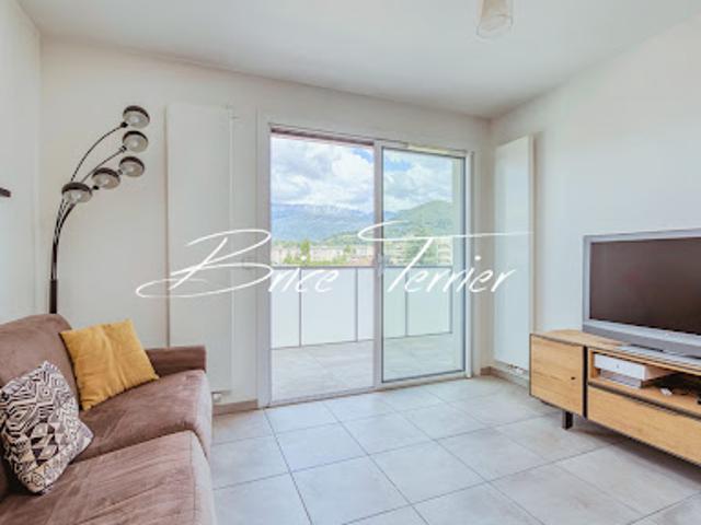 Vente Appartement 2 pièces 44.8 m2 Annecy le Vieux