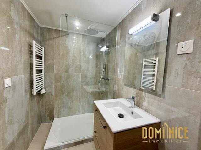 Vente Appartement 2 pièces 44.12 m2 Nice