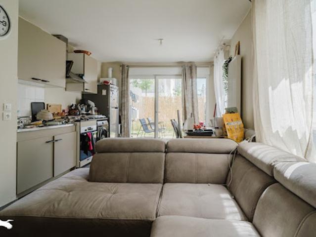 Vente Appartement 2 pièces 44 m2 Decines charpieu