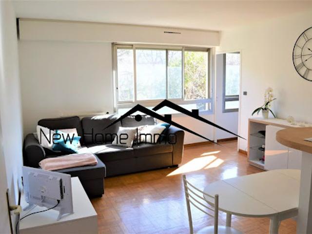 Vente Appartement 2 pièces 44 m2 Marseille 8ème