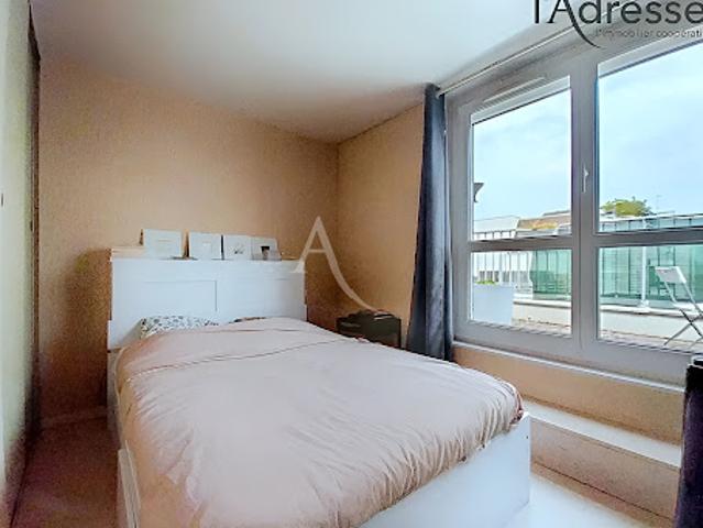 Vente Appartement 2 pièces 44 m2 Suresnes