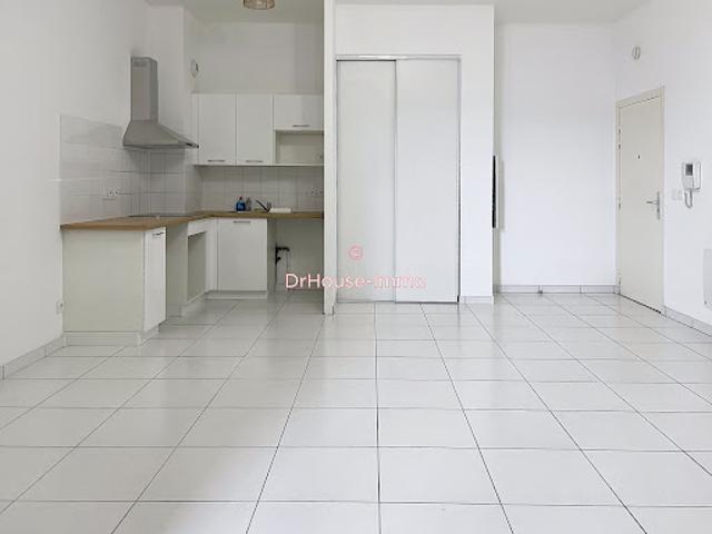Vente Appartement 2 pièces 45.05 m2 Marseille 5ème