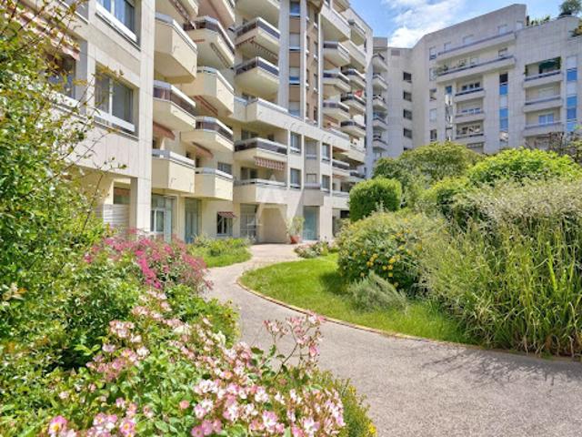 Vente Appartement 2 pièces 45.34 m2 Courbevoie