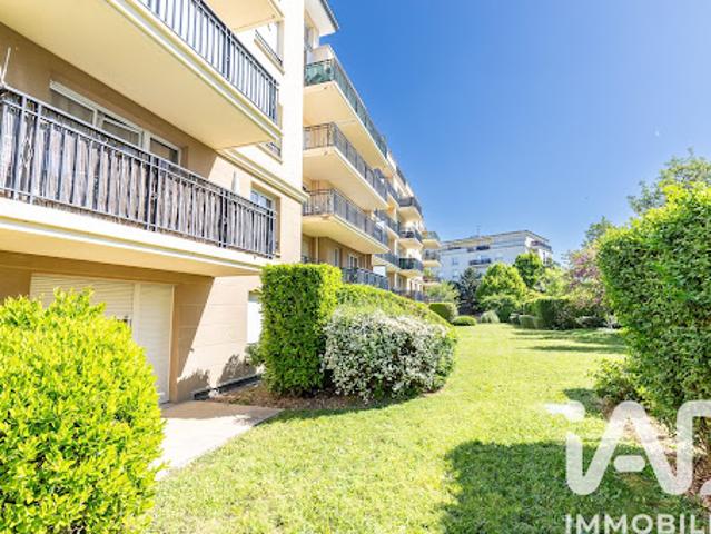 Vente Appartement 2 pièces 45 m2 Corbeil Essonnes