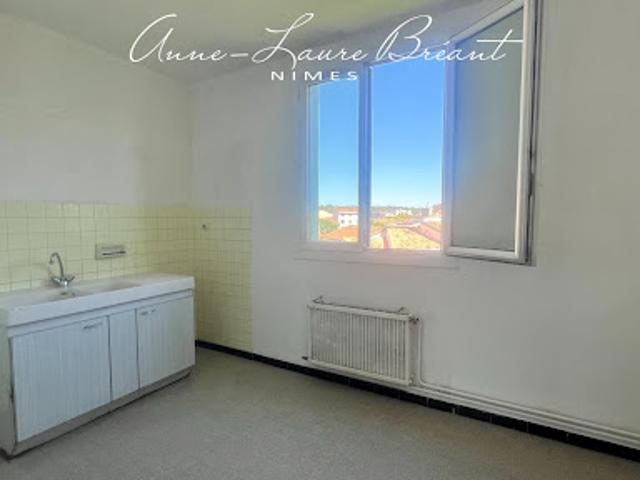 Vente Appartement 2 pièces 46.5 m2 Nimes
