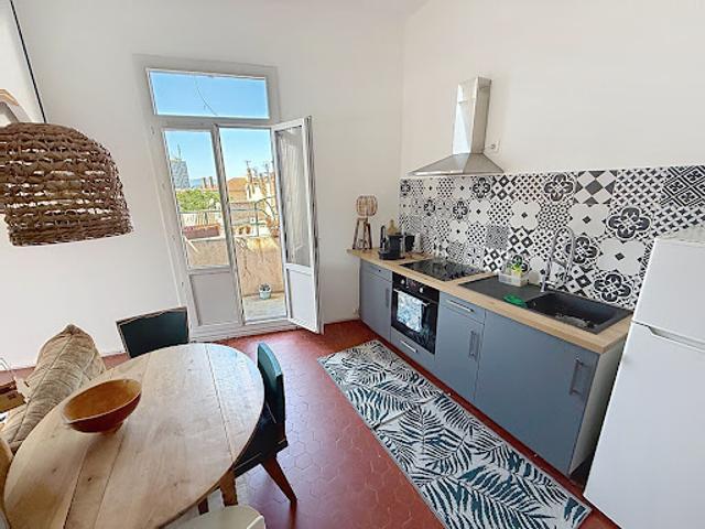 Vente Appartement 2 pièces 46.8 m2 Toulon